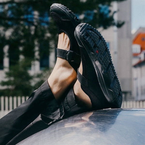 Salomon ブラック メリージェーンシューズ SALOMON SNEAKERS サロモンスニーカーズ メリージェーン リカバリー