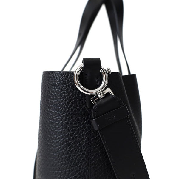 Maison Margiela メゾンマルジェラ レザー トートバッグ SB1WC0024 P8611 ショルダーバッグ ショッピングバッグ