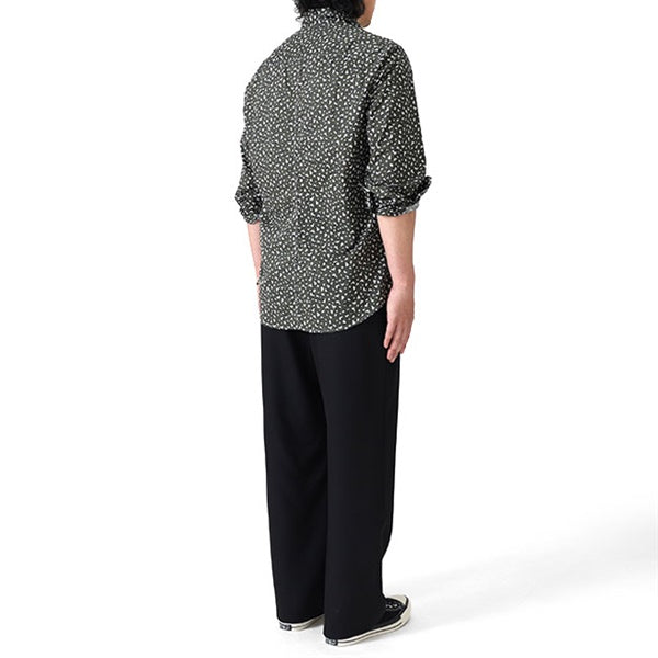 美品『フランク＆アイリーン』Finbar ハート総柄 隠しボタンダウンシャツ Frank&Eileen フランクアンドアイリーン FINBAR BBHT ハート柄 総柄